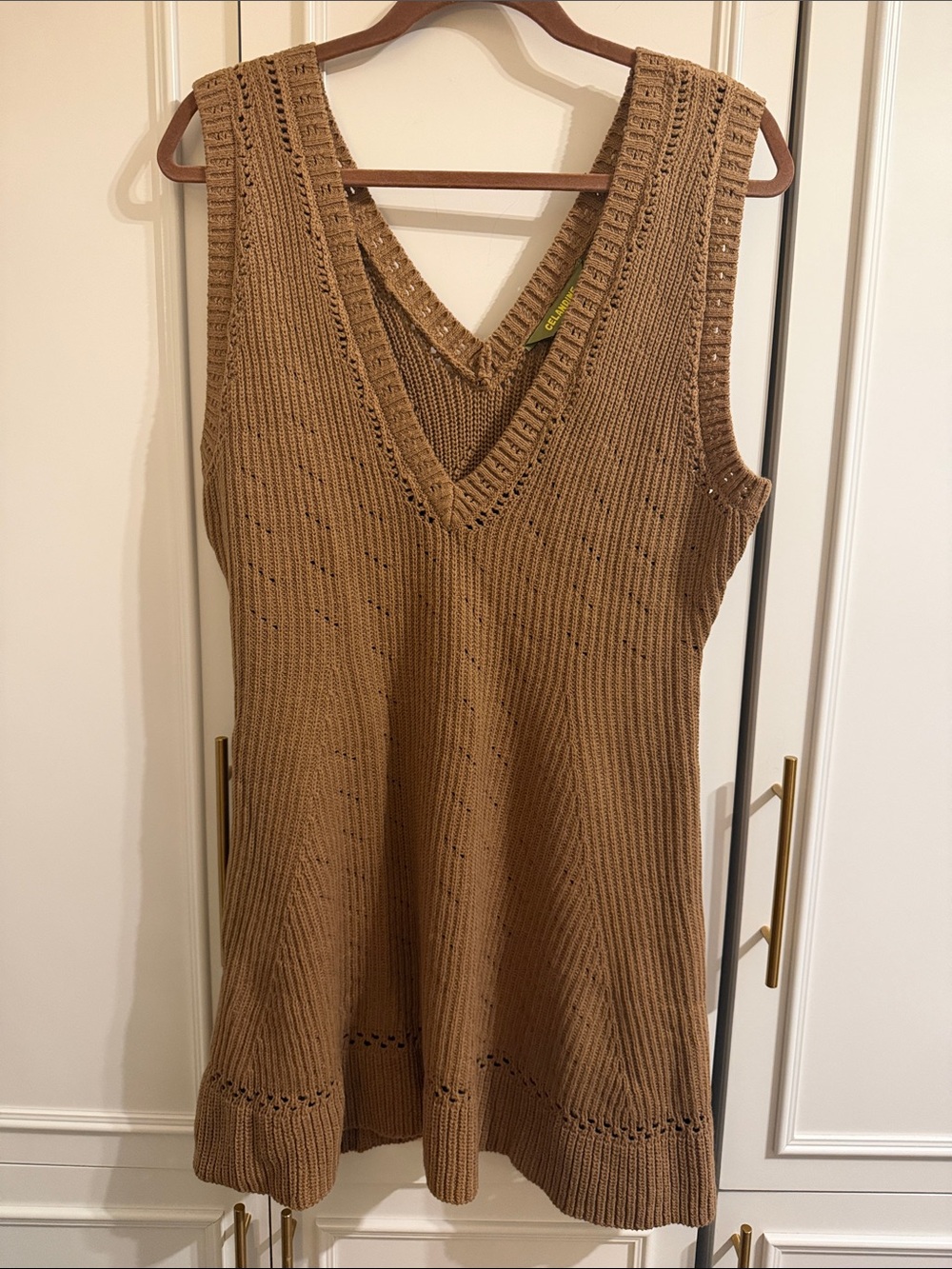 Celandine Brown V-Neck Knit Dress